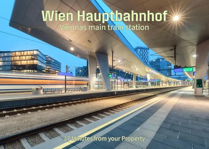 Modern Near Danube Canal * Wenen